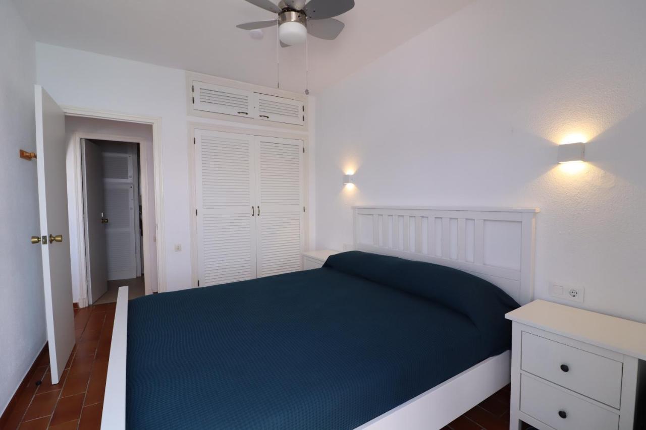 Belvedere, Family-Friendly, Nice, First-Line Apartment With Stunning Beach And Sea Views,Ac Arenal d'en Castell Kültér fotó