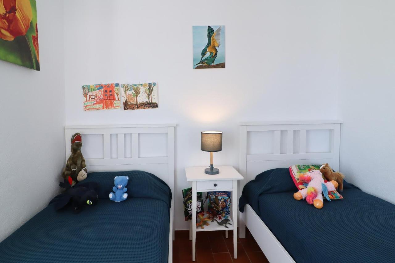 Belvedere, Family-Friendly, Nice, First-Line Apartment With Stunning Beach And Sea Views,Ac Arenal d'en Castell Kültér fotó