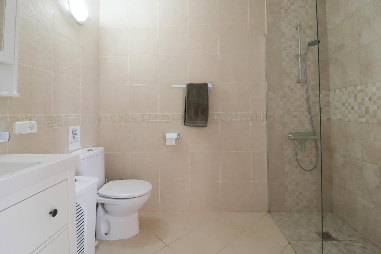 Belvedere, Family-Friendly, Nice, First-Line Apartment With Stunning Beach And Sea Views,Ac Arenal d'en Castell Kültér fotó