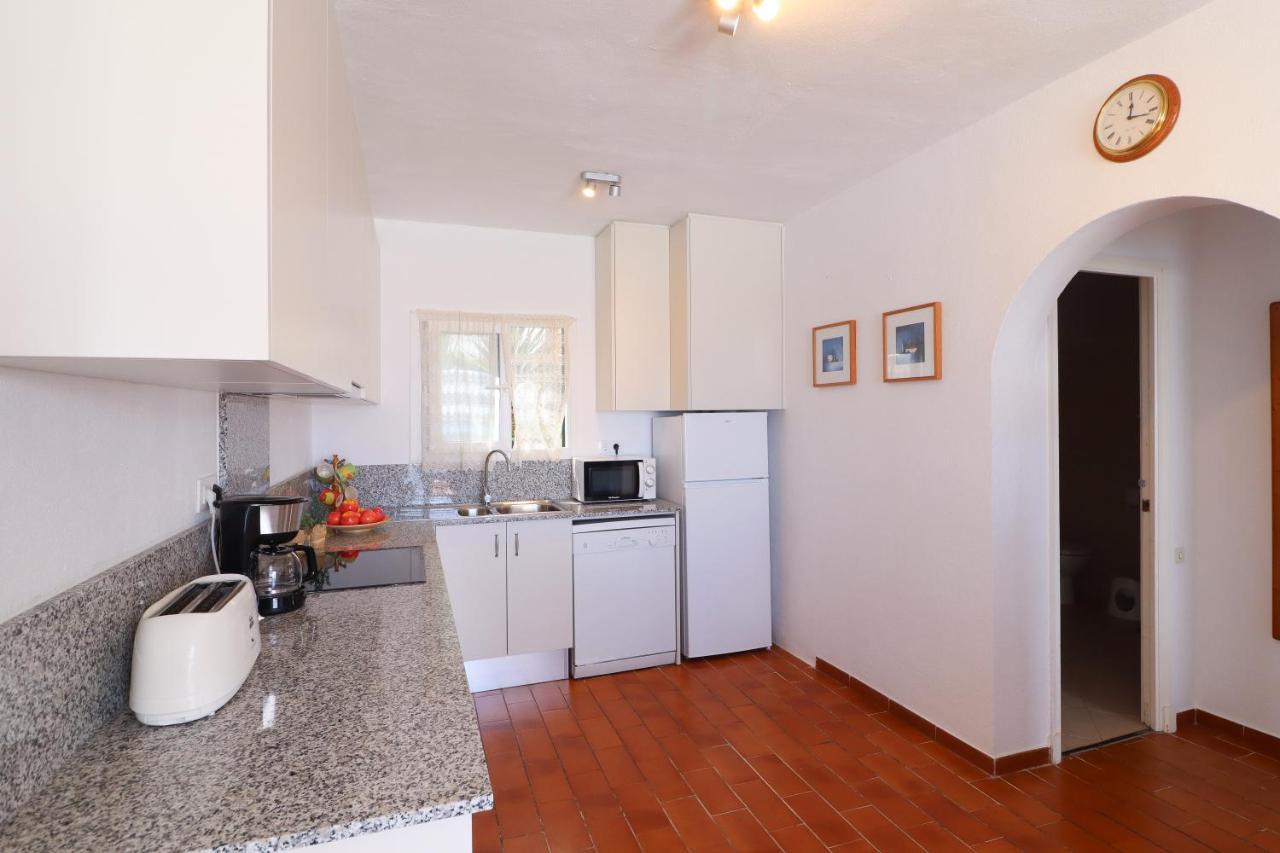 Belvedere, Family-Friendly, Nice, First-Line Apartment With Stunning Beach And Sea Views,Ac Arenal d'en Castell Kültér fotó
